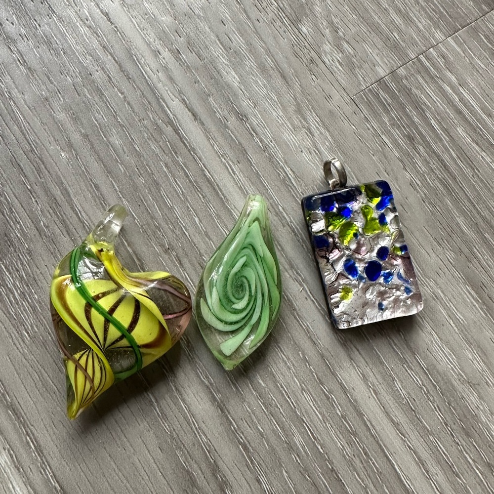 Set of Italian glass pendants